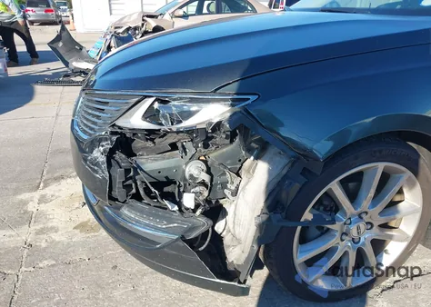 2015 Lincoln Mkz Hybrid z USA, uszkodzony, nr VIN 3LN6L2LU9FR610401